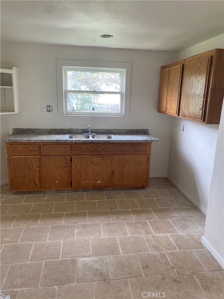 3794 Sunset Lane
