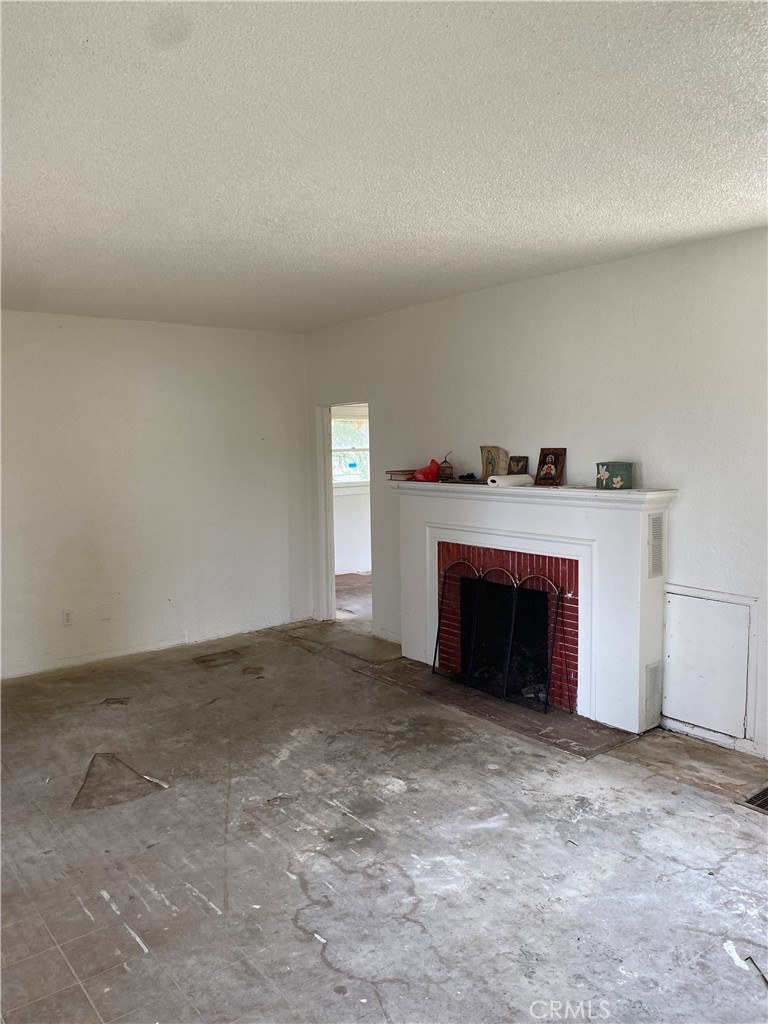 3794 Sunset Lane