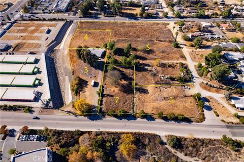 41390 Sycamore Street Murrieta CA 92562