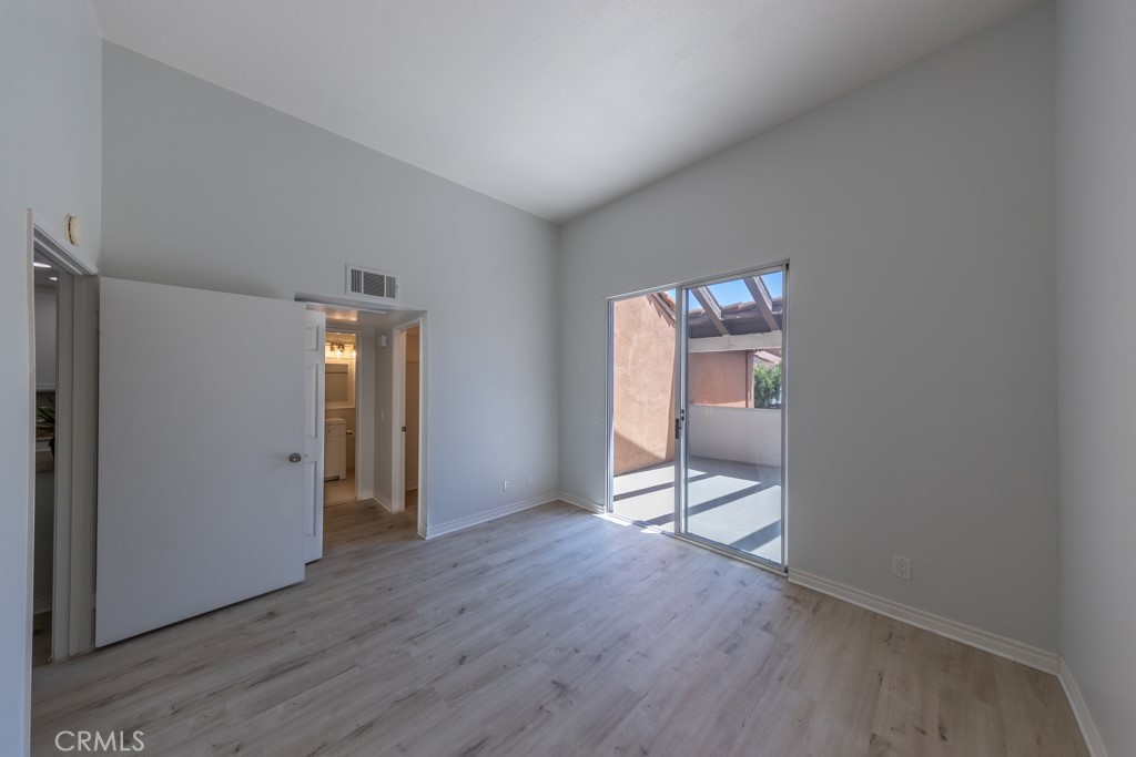 Photo 18 of 51 of 28099 Caldaro condo