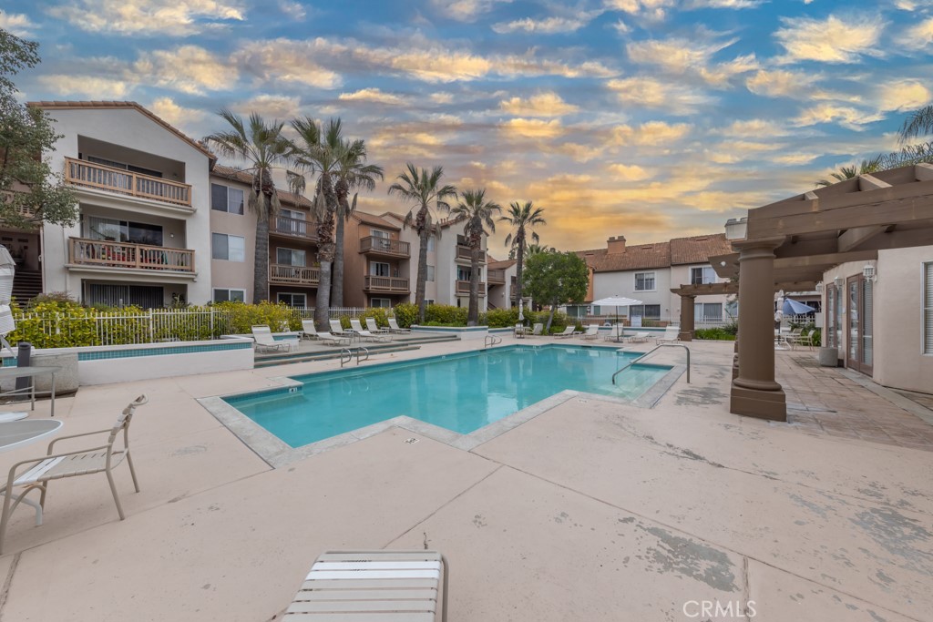 Photo 35 of 51 of 28099 Caldaro condo