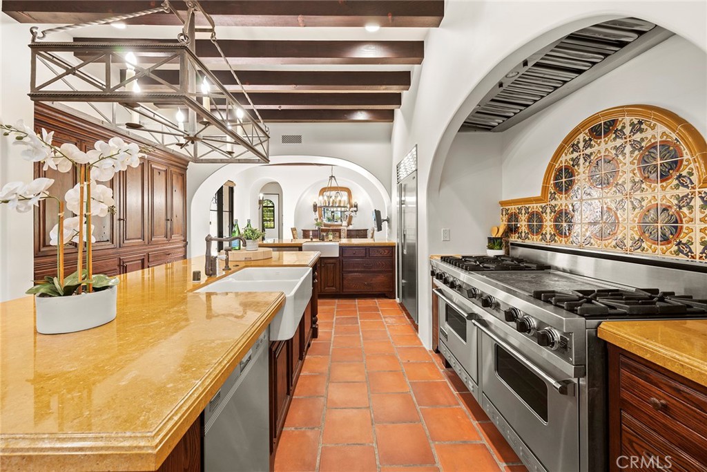 Pelican Hill (NCPH) - Residential