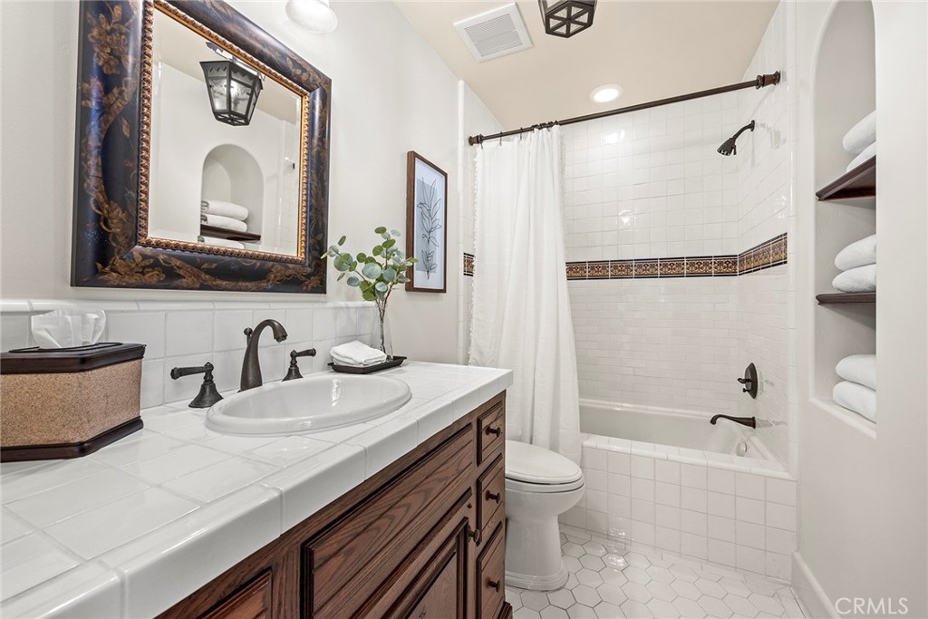 Pelican Hill (NCPH) - Residential