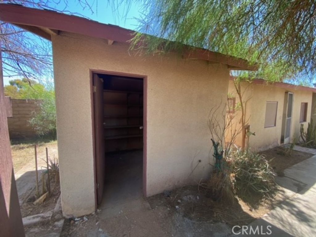listing image 130725105461885525016