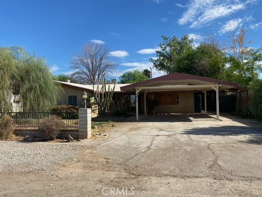 listing image 130727809419186341415