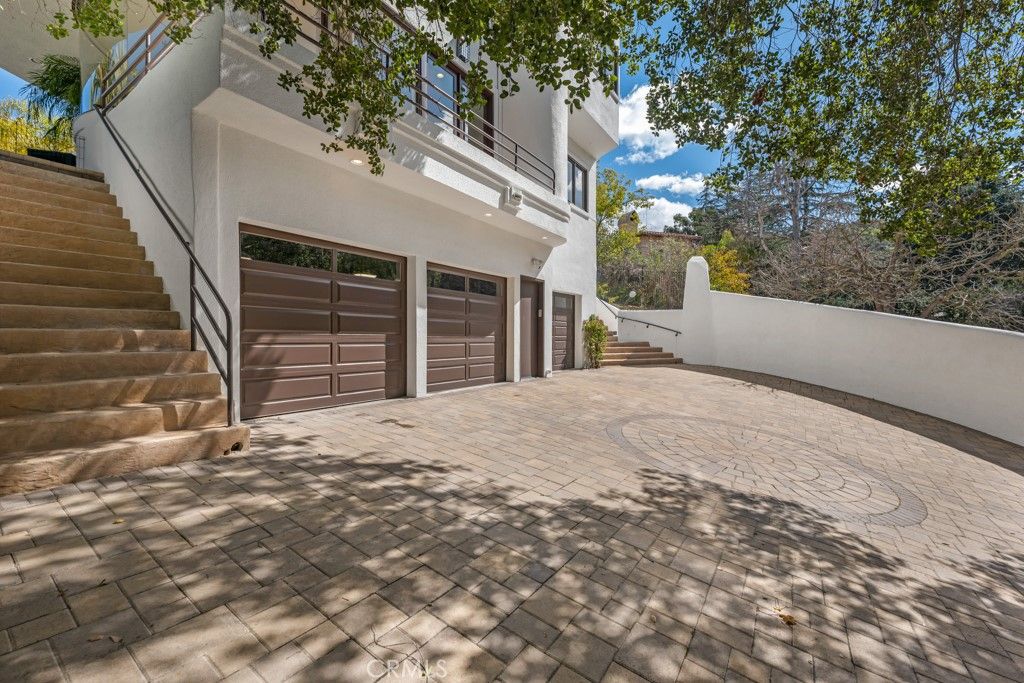 listing image 54