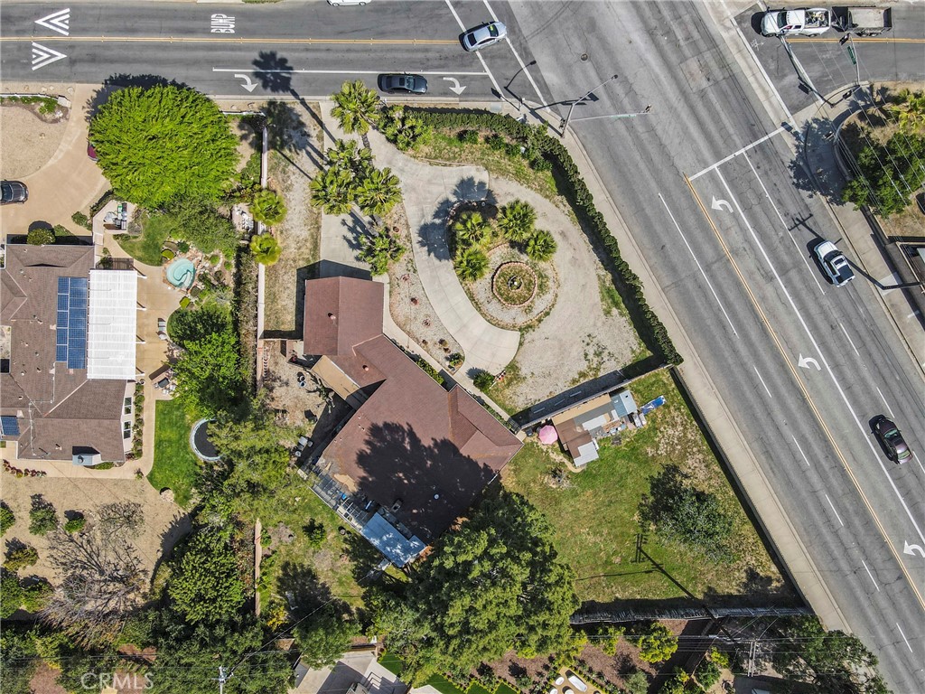 1633 Montgomery Road