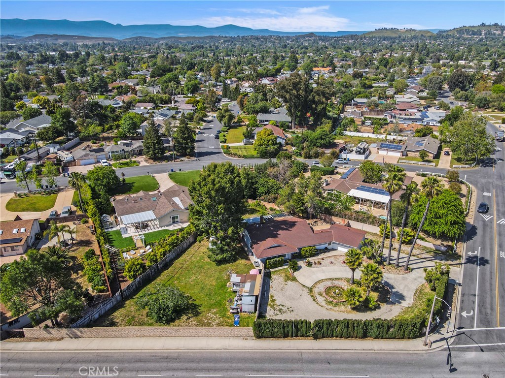 1633 Montgomery Road