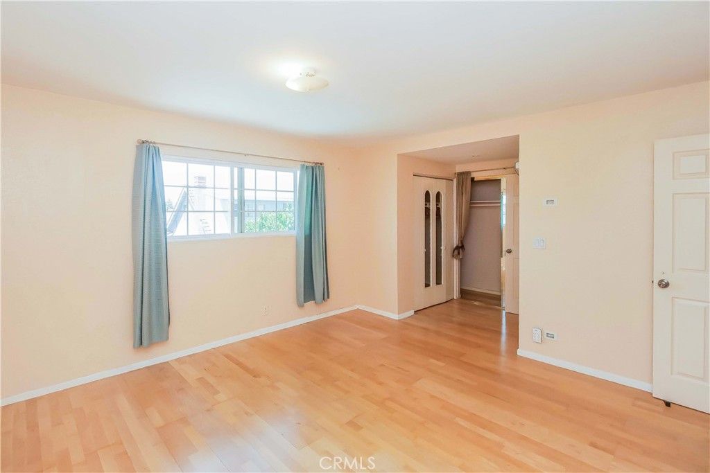 listing image 130720676774474315489