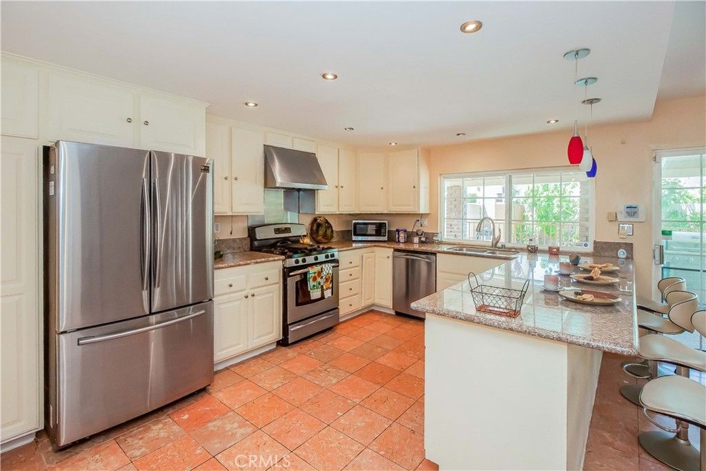 listing image 130726241590823404691
