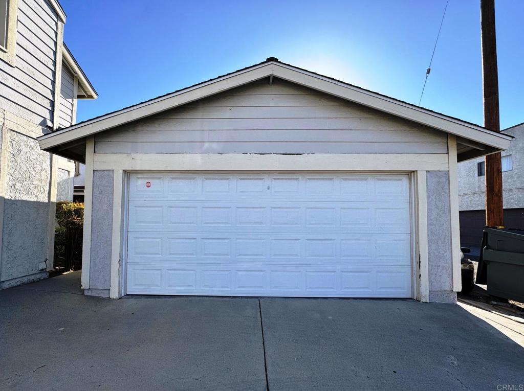 456 E Puente Street