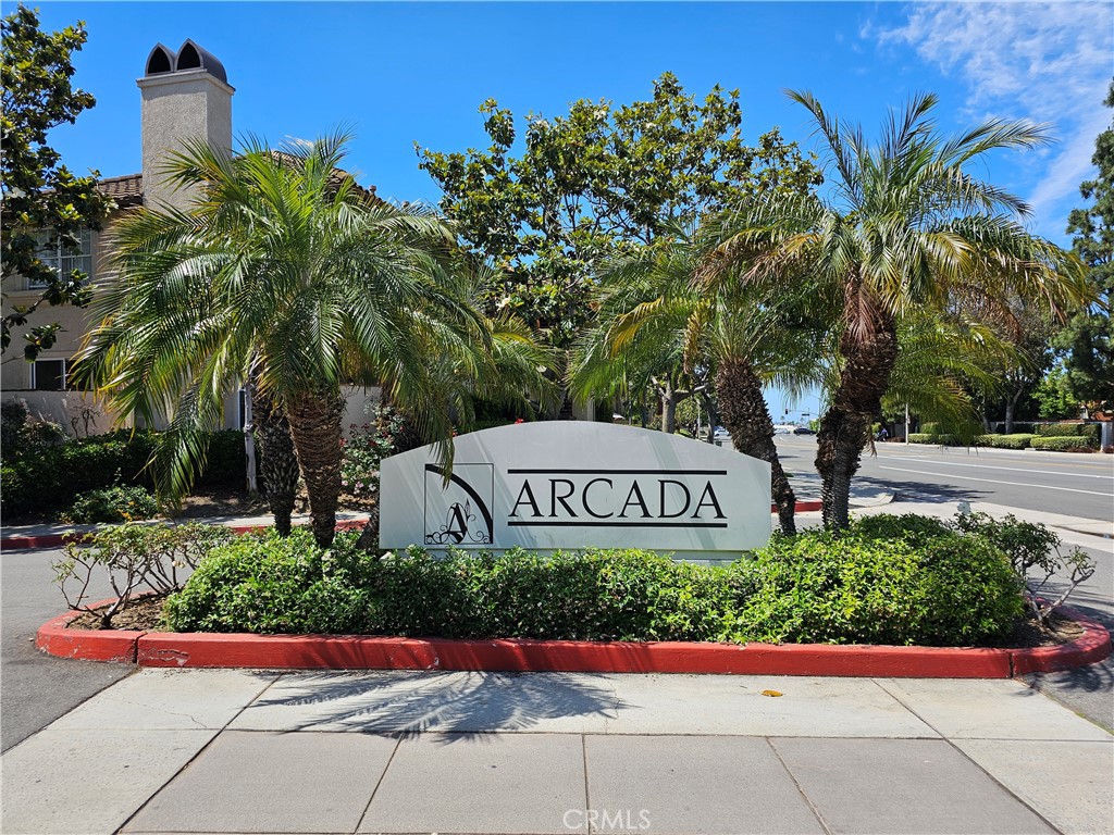Arcada (ARCA) - Residential Lease