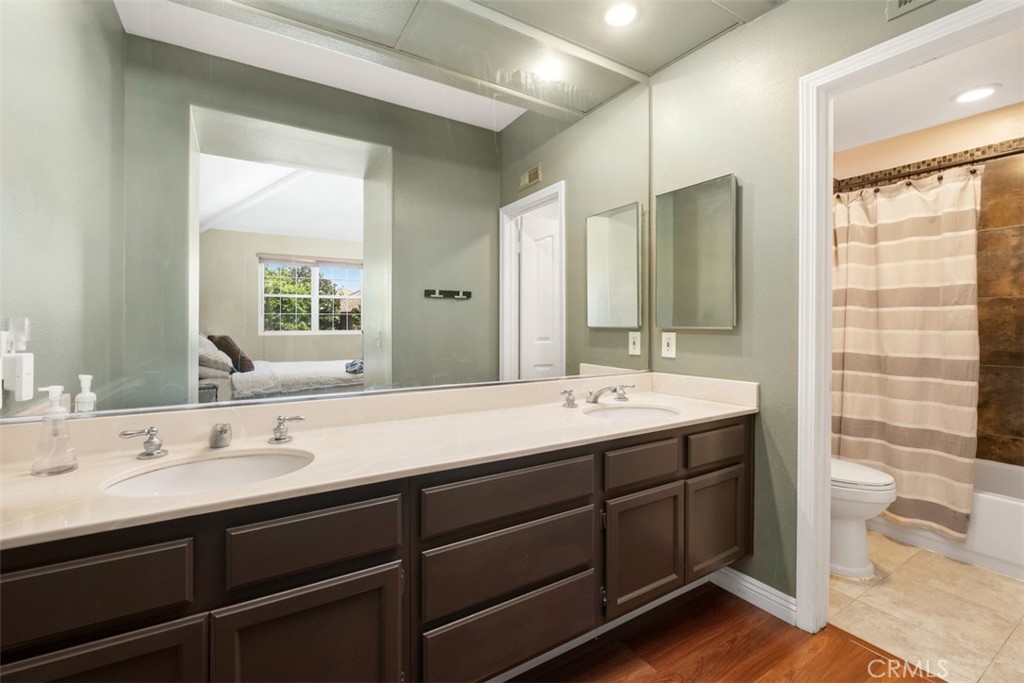 Arcada (ARCA) - Residential Lease