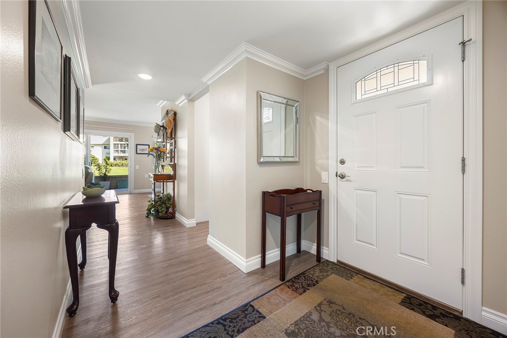 5487 Paseo Del Lago W A