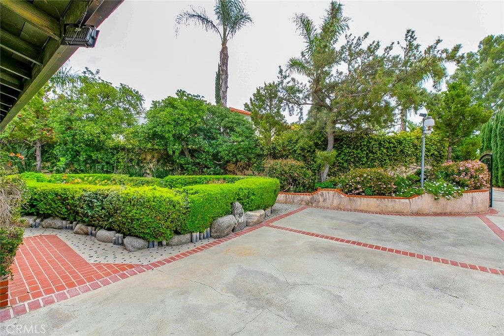 listing image 51