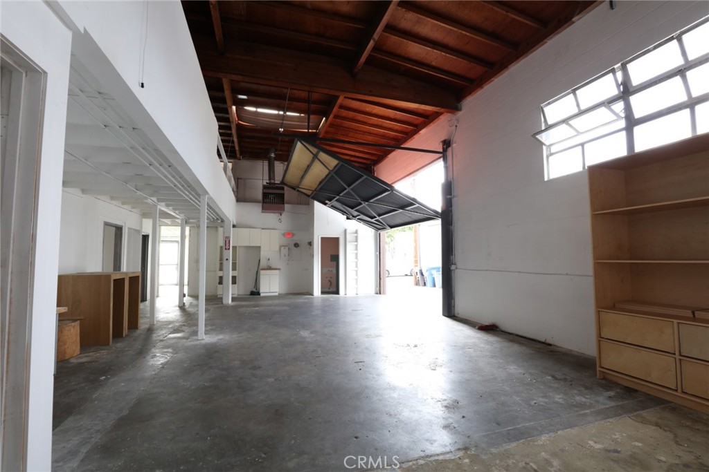 2320 Abbot Kinney Boulevard