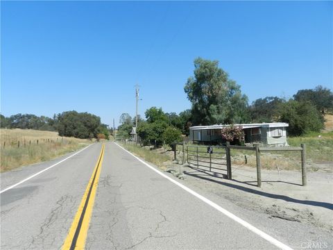 A home in Raymond