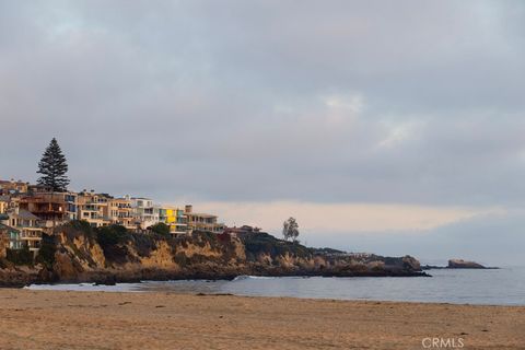 A home in Corona Del Mar