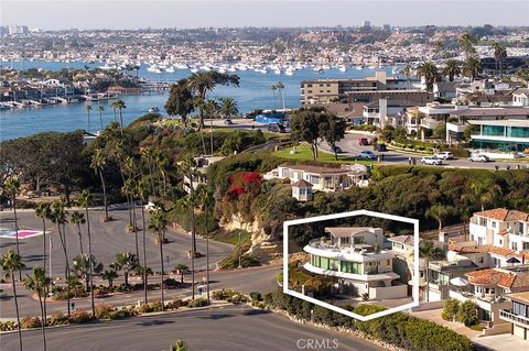 A home in Corona Del Mar