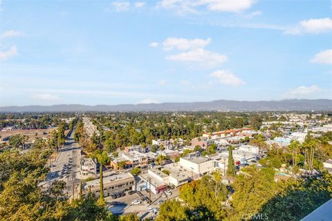 A home in Studio City