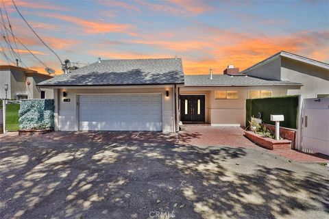 A home in Studio City