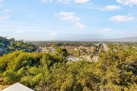 A home in Studio City