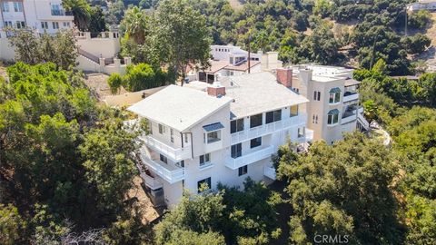 A home in Studio City