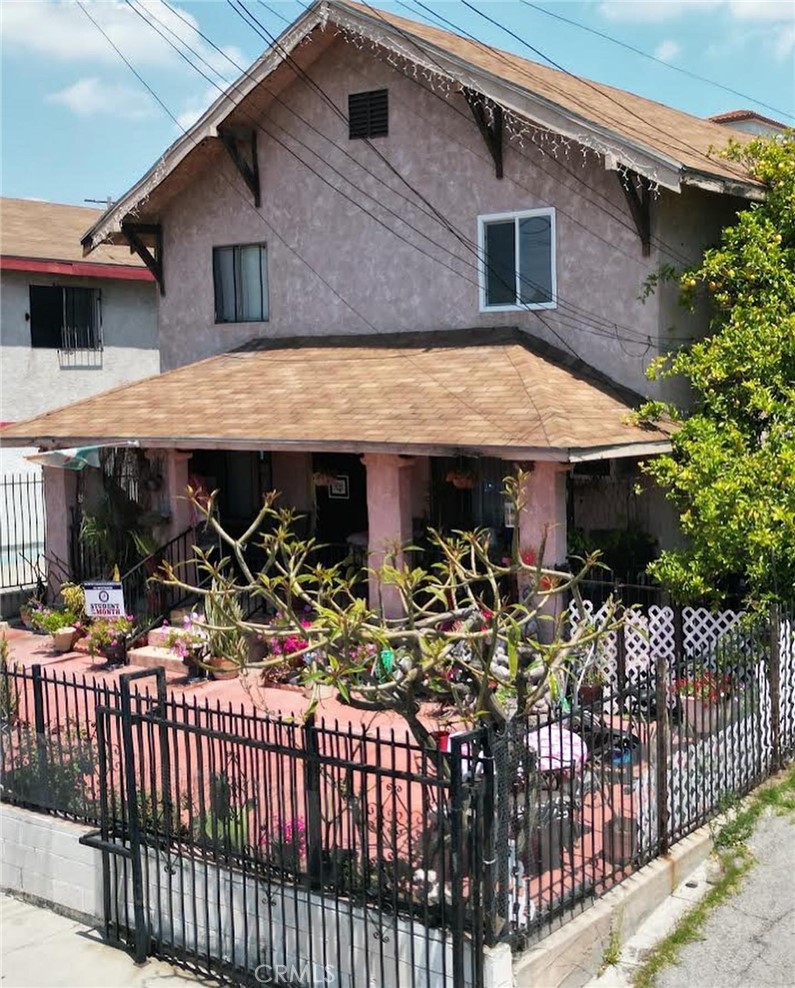 2214 Thomas Street