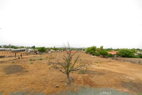 A home in Perris