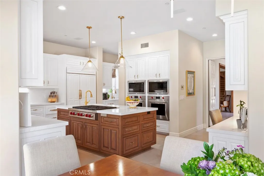 Laguna Niguel, California 92677, United States, 6 Bedrooms Bedrooms, ,8 BathroomsBathrooms,Residential,Active,94209