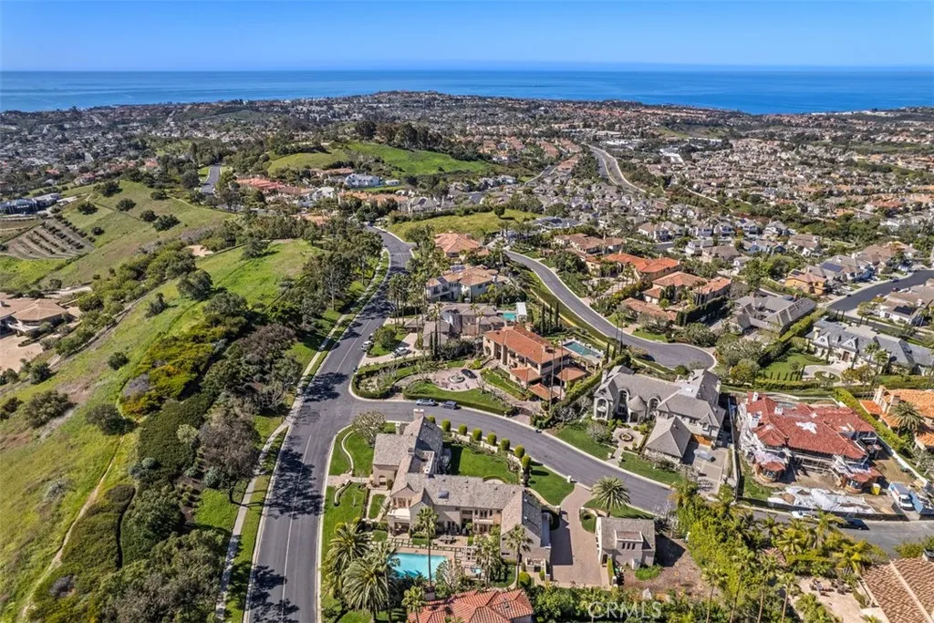 Laguna Niguel, California 92677, United States, 6 Bedrooms Bedrooms, ,8 BathroomsBathrooms,Residential,Active,94209