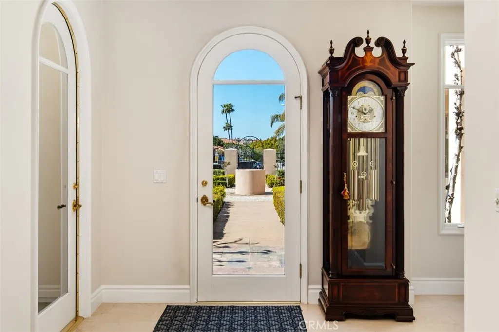 Laguna Niguel, California 92677, United States, 6 Bedrooms Bedrooms, ,8 BathroomsBathrooms,Residential,Active,94209