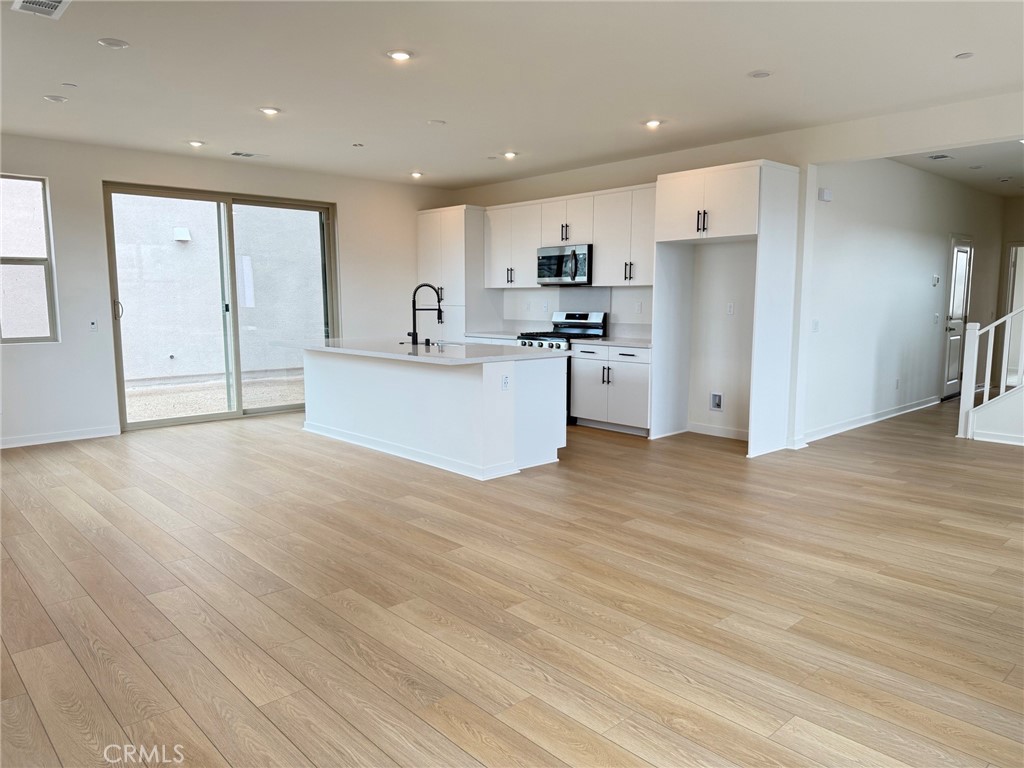 15742 Caterpillar Drive