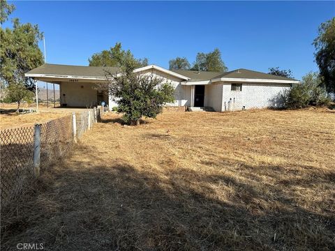 A home in Perris