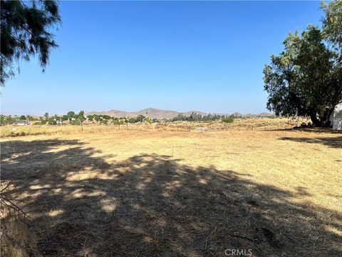 A home in Perris