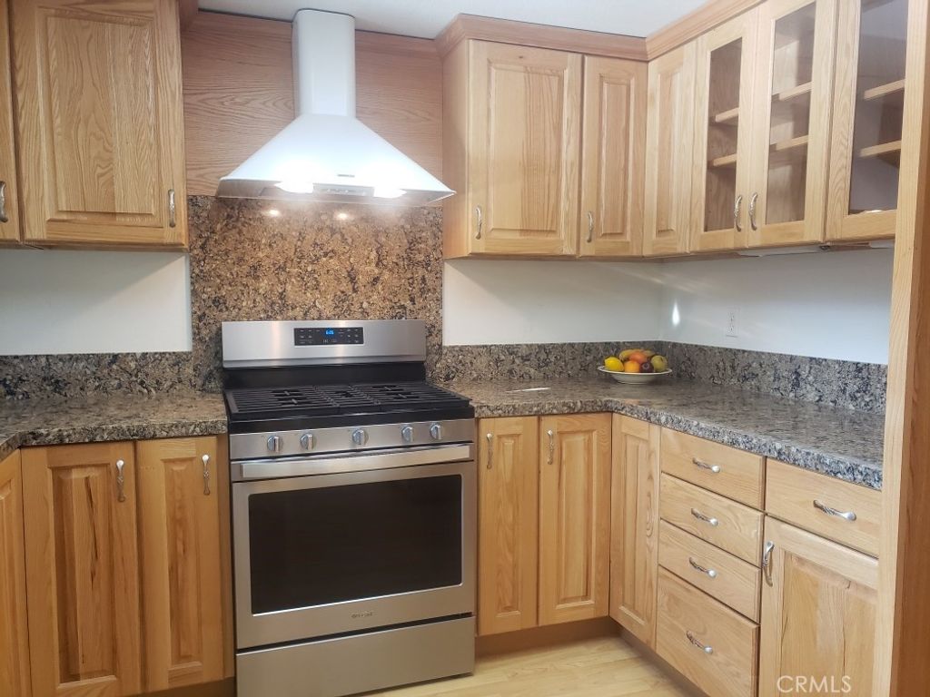 listing image 130728033786961220296