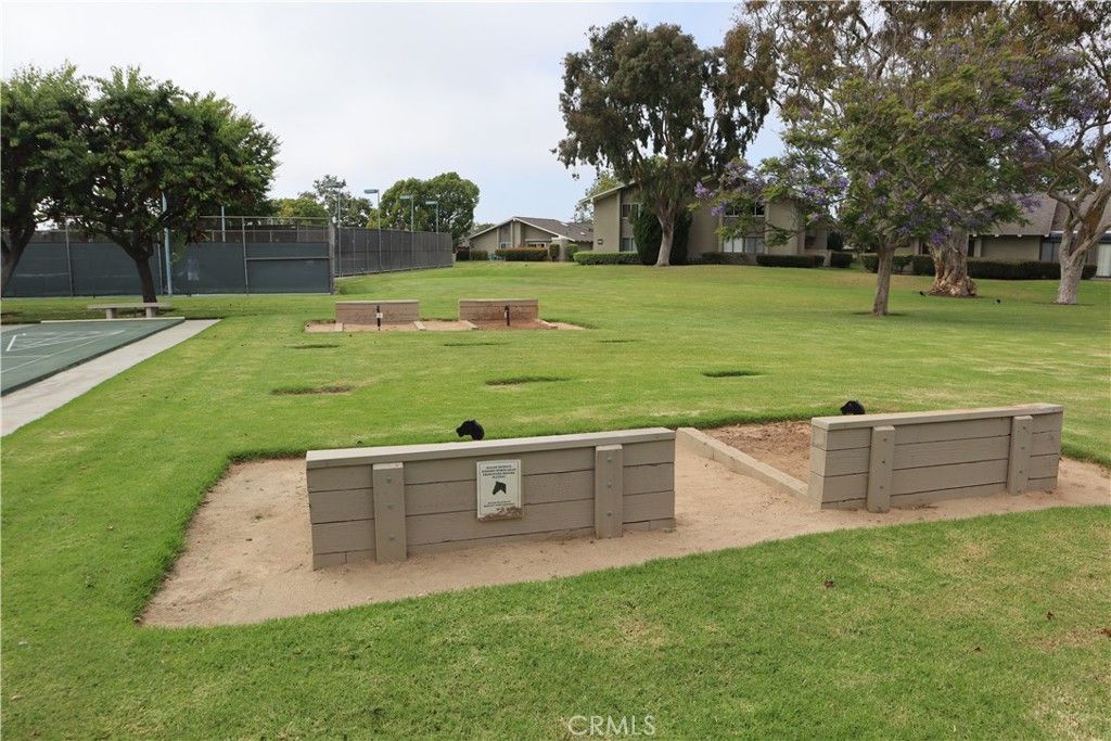 listing image 130722548226230760990
