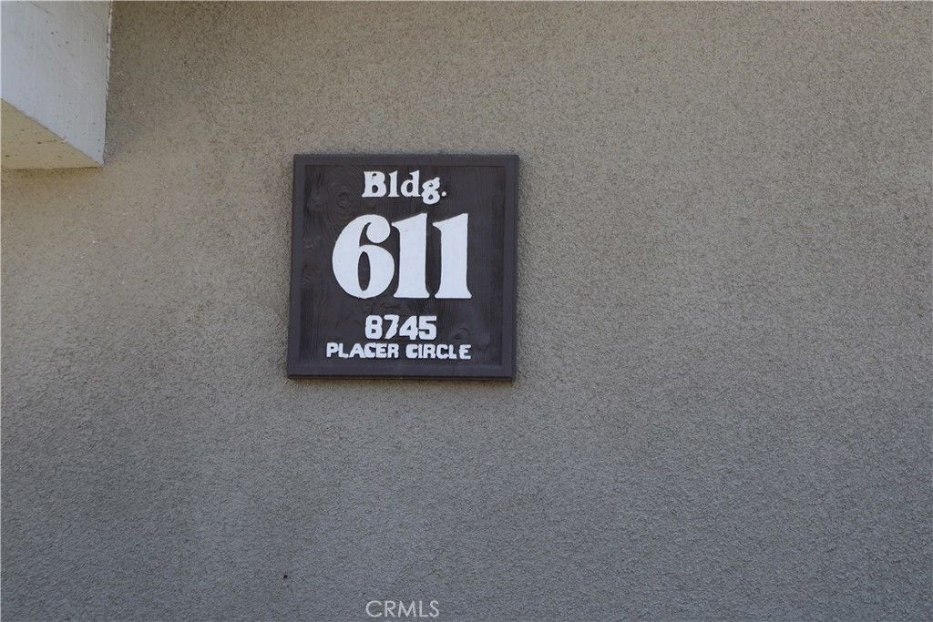listing image 130725130040884215125