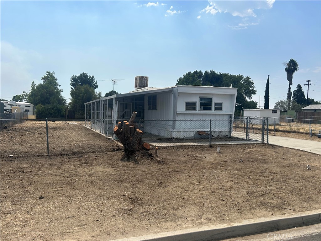 View Hemet, CA 92544 mobile home