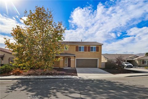 A home in Lake Elsinore