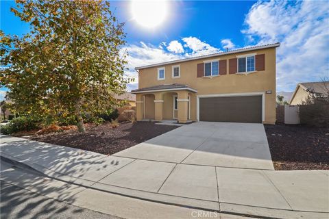 A home in Lake Elsinore