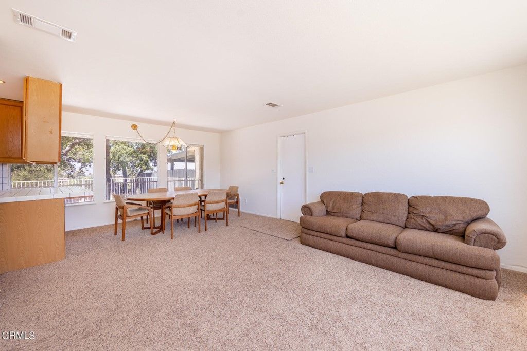 listing image 130722902341136311645