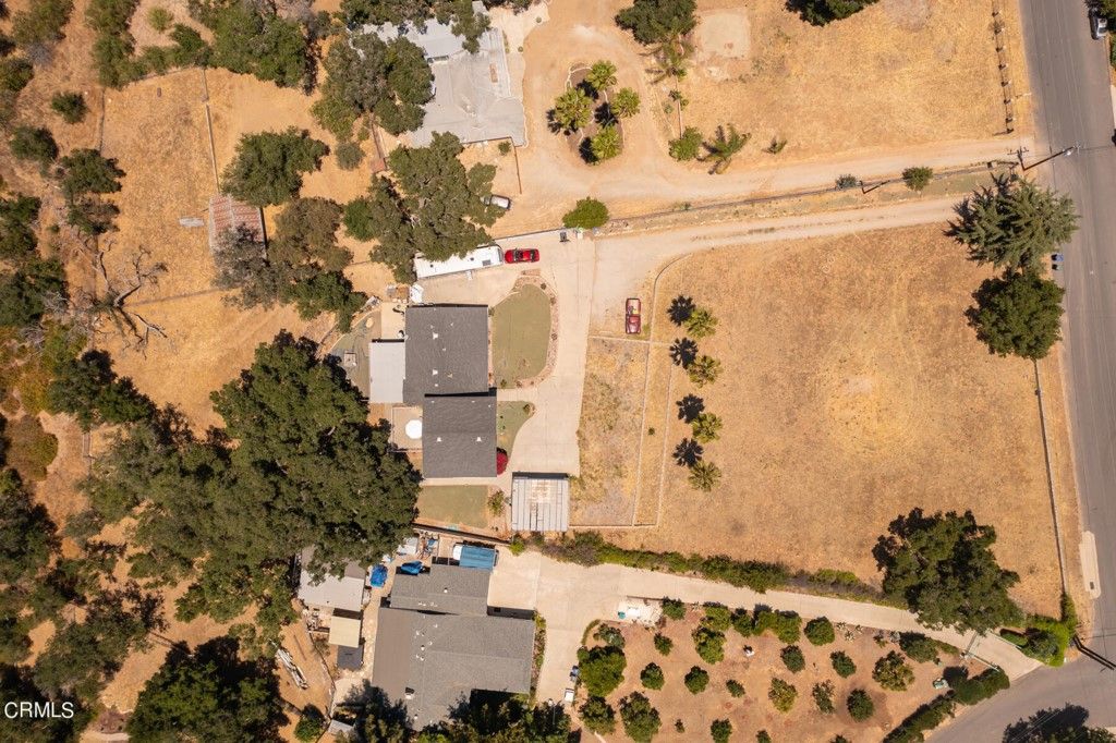 listing image 130724792491394510958