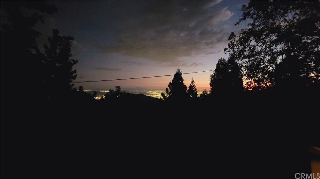 listing image 13071169948073