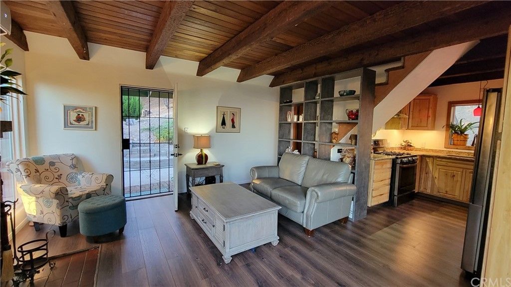 listing image 13073536456296