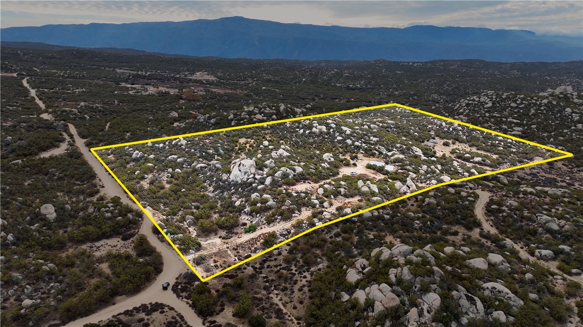 19.32 Acres of beautiful land in Aguanga. Property has WATER WELL, ELECTRIC METER, SEPTIC, FULLY FENCED!! This parcel has privacy, views and a great location off the beaten path but still accessible. 3800 FT elevation provides mild 4 season weather. Come build your homestead in Aguanga! 30 minute drive to Temecula. Directions to property: Tule Valley Rd to end of road L Evening Star, R Carrot, R Deerspring to Sycamore Springs. Property at corner of Deer Springs and Sycamore Falls. *** Bank financing available with as little as 15% down payment ***