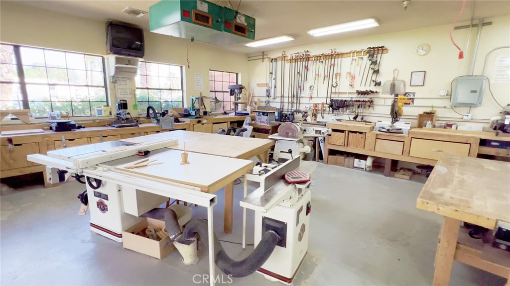 Desert Shadows RV Resort (33619) - Land