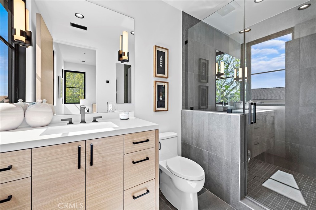 Newport Heights (NEWH) - Residential