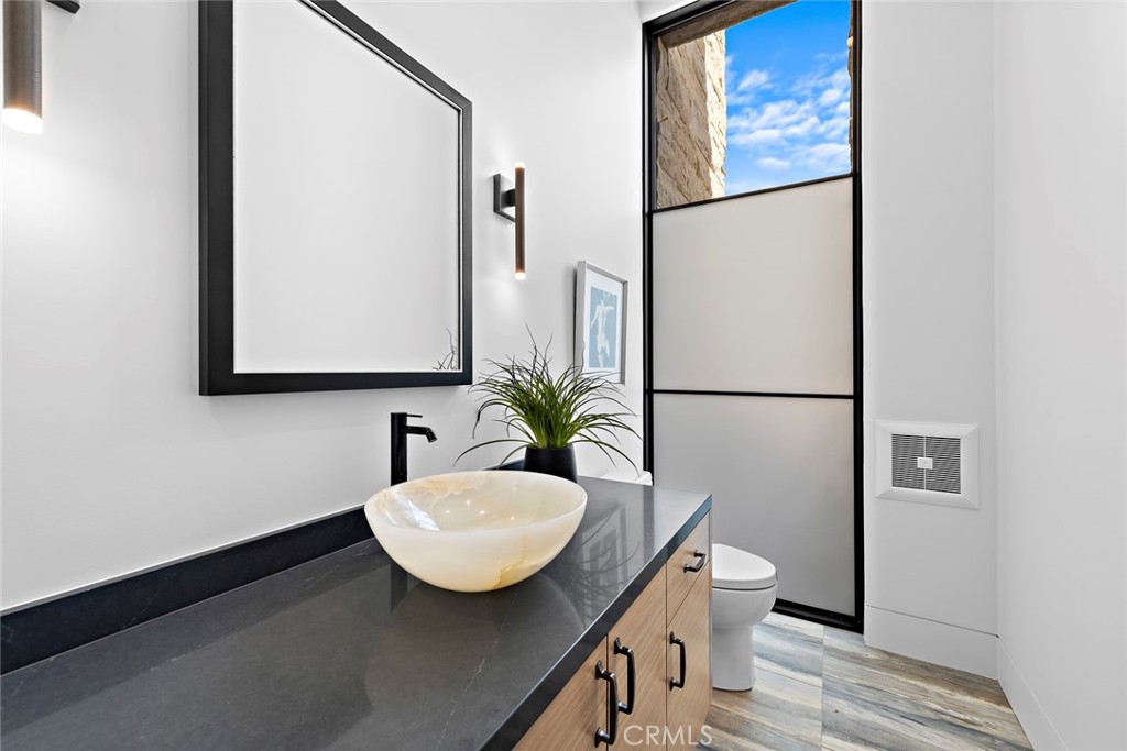 Newport Heights (NEWH) - Residential