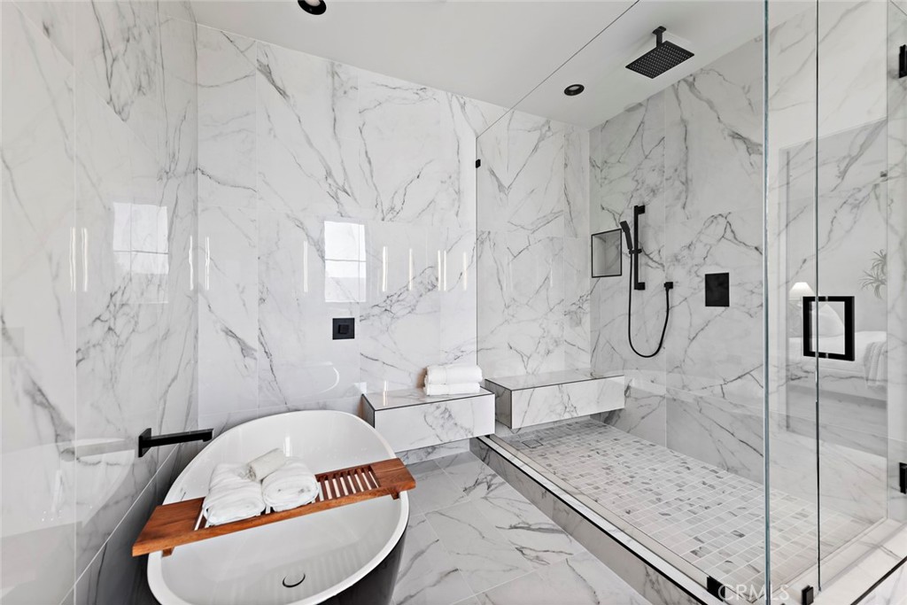 Newport Heights (NEWH) - Residential